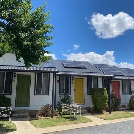 Canberra Ave Villas Queanbeyan Exterior foto