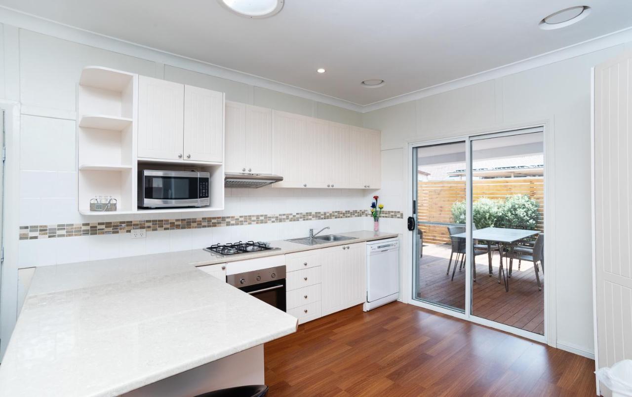 Canberra Ave Villas Queanbeyan Exterior foto